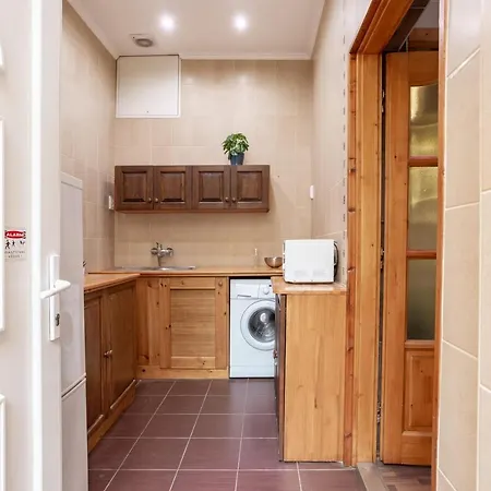 Feel At The Heart Of The Apartment