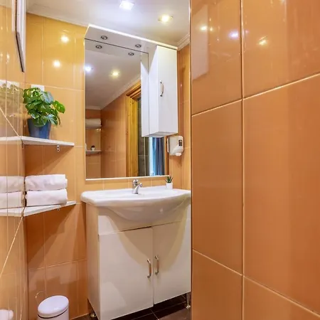 Feel At The Heart Of The Apartment Budapest