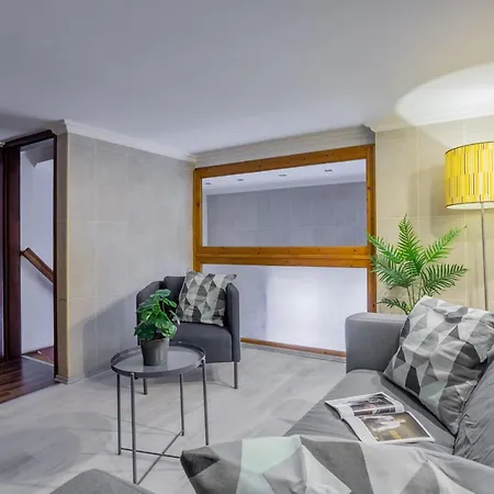 Apartment Feel At The Heart Of The *