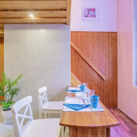 Apartment Feel At The Heart Of The Budapest